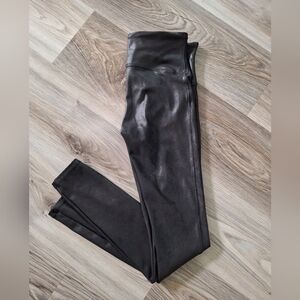 Spanx Faux Leather Leggings Medium Like‎ New